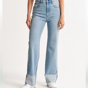 Abercrombie & Fitch The ‘90s Relaxed High Rise Jeans